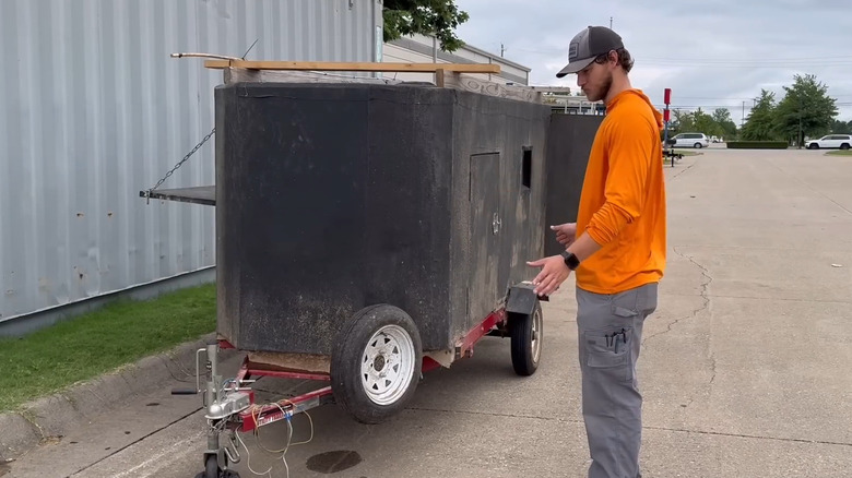 DIYer Marching Moto with his camper trailer