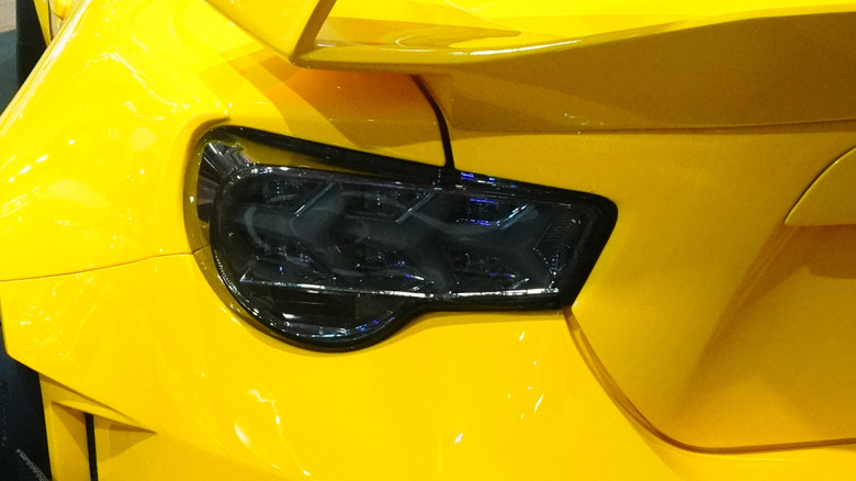 Smoked taillight on Toyota 86