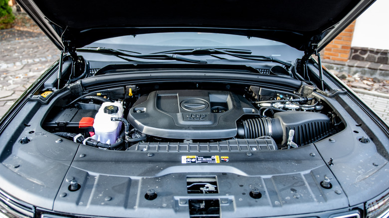 A Jeep Grand Cherokee showcasing its 3.6L Pentastar engine bay.