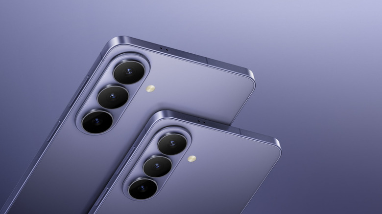 Promotional image of the Galaxy S26 and S26+