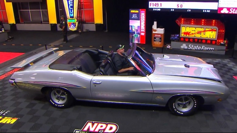 1970 Pontiac GTO Judge Ram Air IV Convertible at Mecum Indy 2023