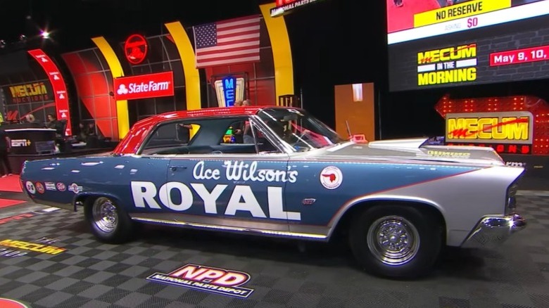 1963 Pontiac "Swiss Cheese" Catalina Super Duty at Mecum Indy 2025