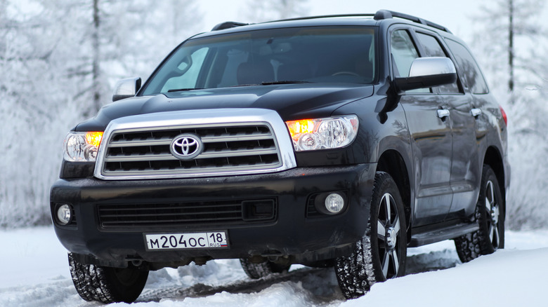 black 2nd gen Toyota Sequoia