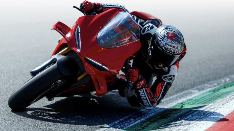 Ducati Panigale V4 leaned over at the racetrack