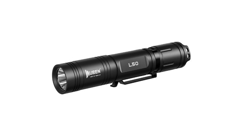 Wuben L50 flashlight