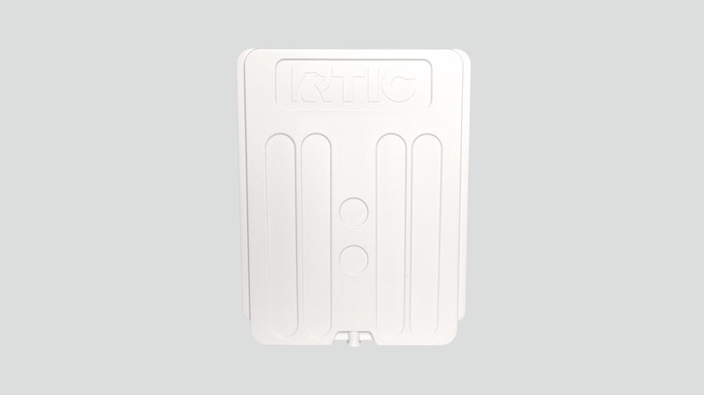 freezable divider for Ultra-Tough coolers