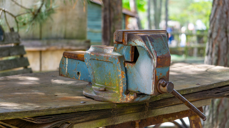 a bench vise waiting to be used