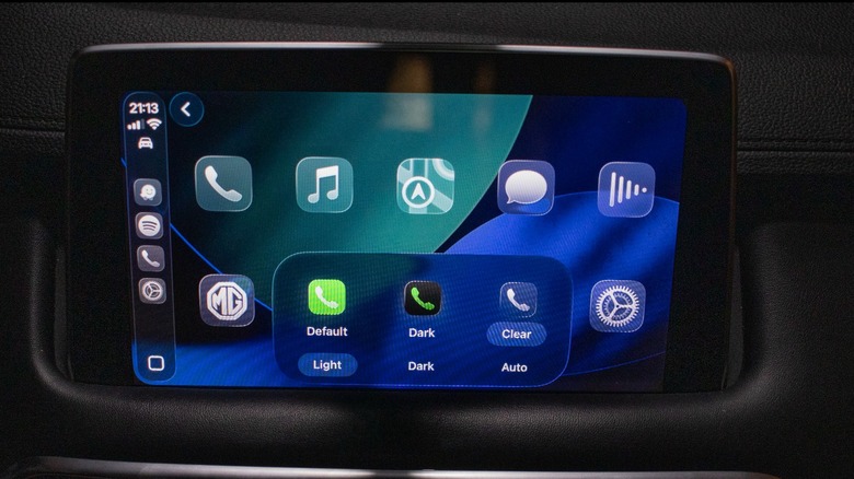 Icon pack options on Apple CarPlay