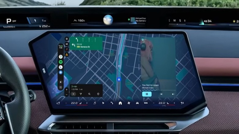 Android Auto on unusual display