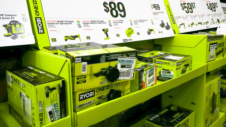 Ryobi tool shelf