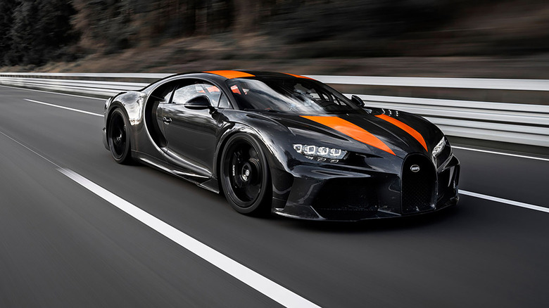 The 2019 Bugatti Chiron Super Sport braking the top speed record