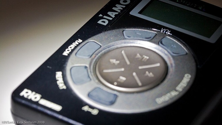 Closeup of Diamond Rio MP3 Player