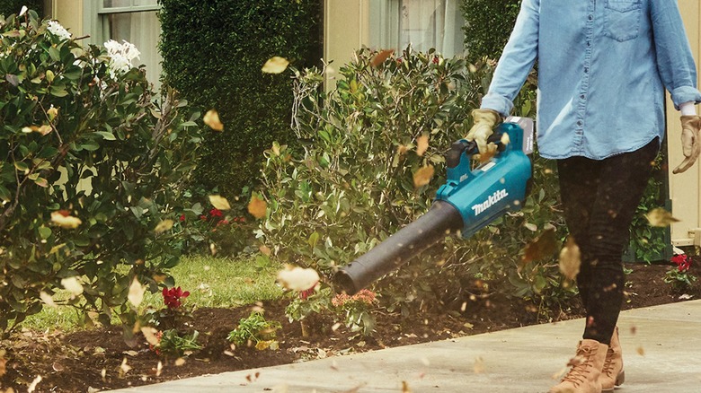Makita 18V LXT Cordless Blower in use