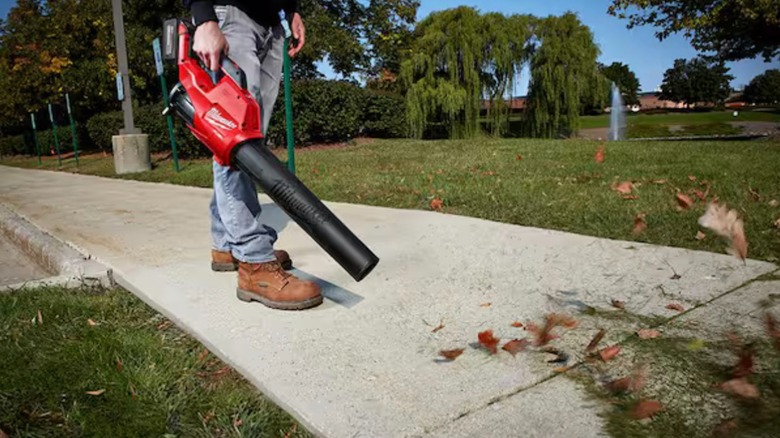 Milwaukee M18 Fuel Blower in use