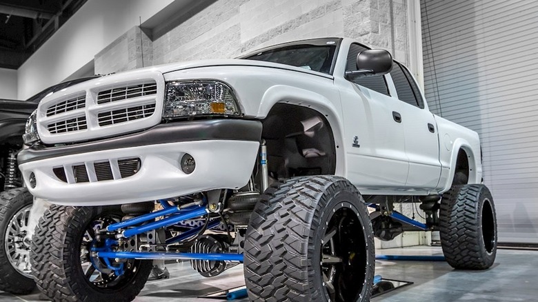 A 2000 Dodge Dakota quad cab fitted with a Cummins 4BT engine