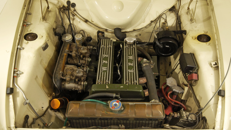 Lotus Cortina MK1 twin-cam engine