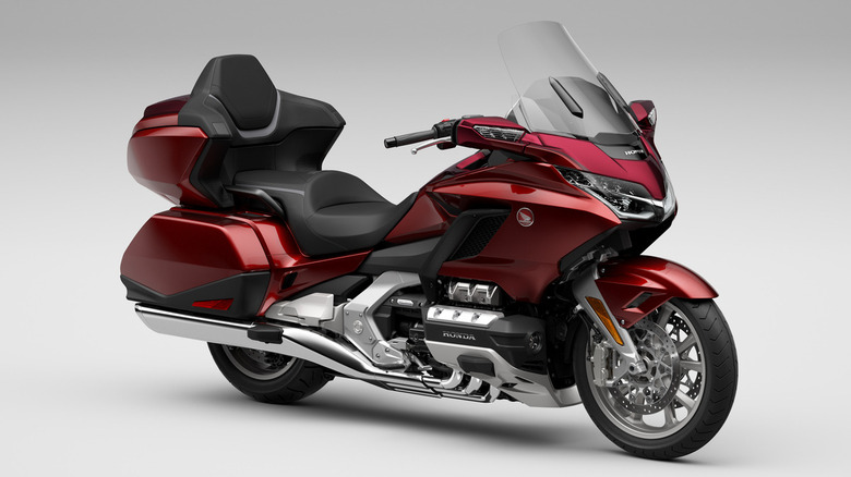 Honda Goldwing render