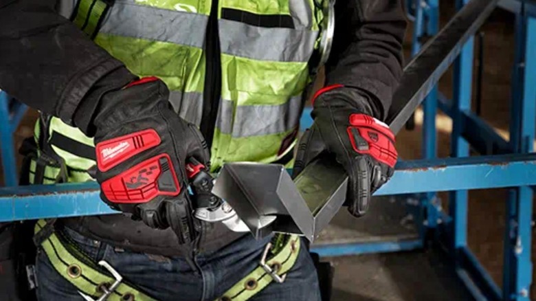 Milwaukee goatskin gloves