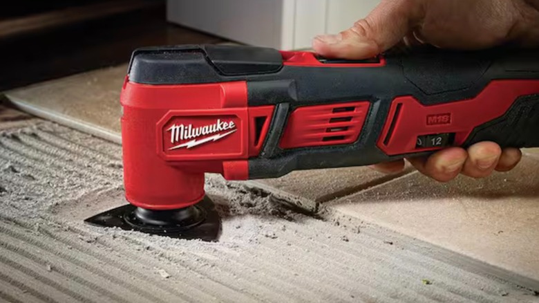 M18 Oscillating Multi-Tool in use