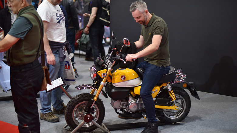 Honda Monkey ABS