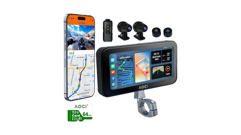 Aoocci C6 Pro motorcycle dashcam with Apple CarPlay and Android Auto