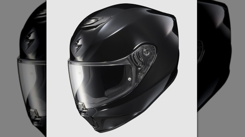 Scorpion EXO-R330 helmet in black