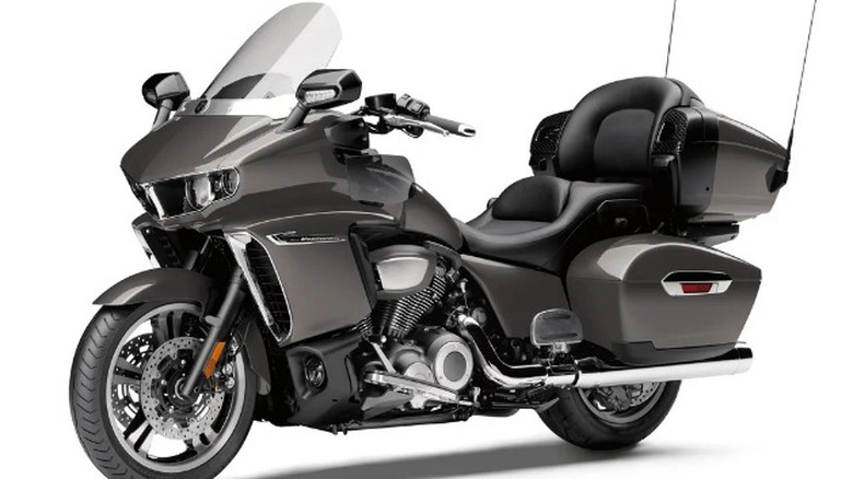 Yamaha Venture Transcontinental side render