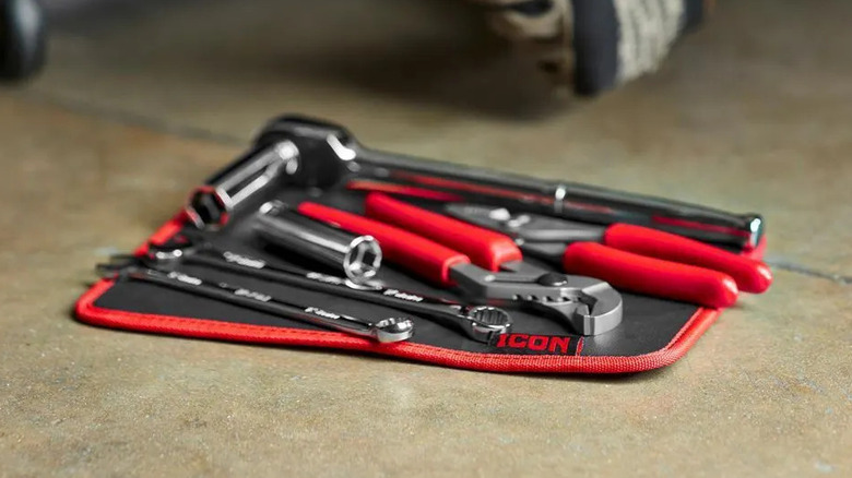 Icon Magnetic Tool Mat