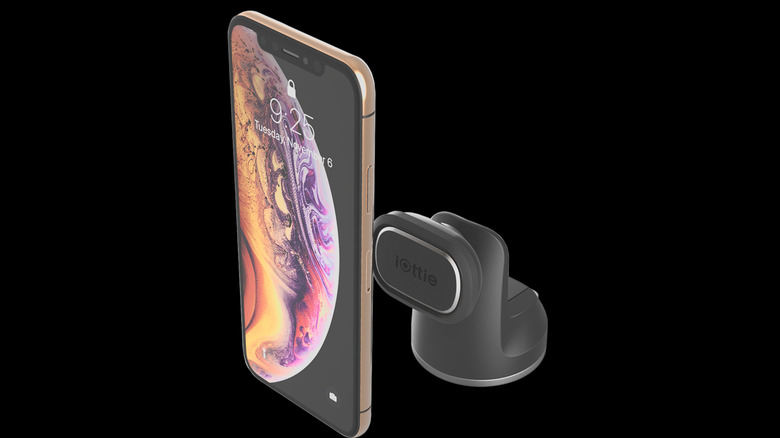 iOttie iTap Magnetic 2 Phone mount