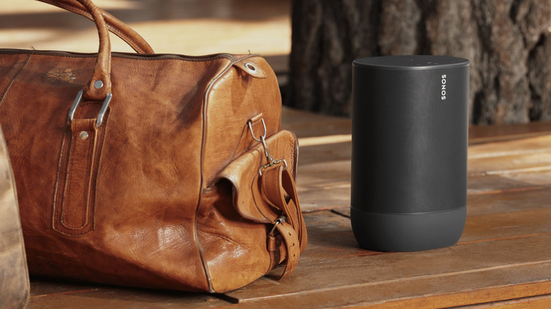 Sonos Move tabletop