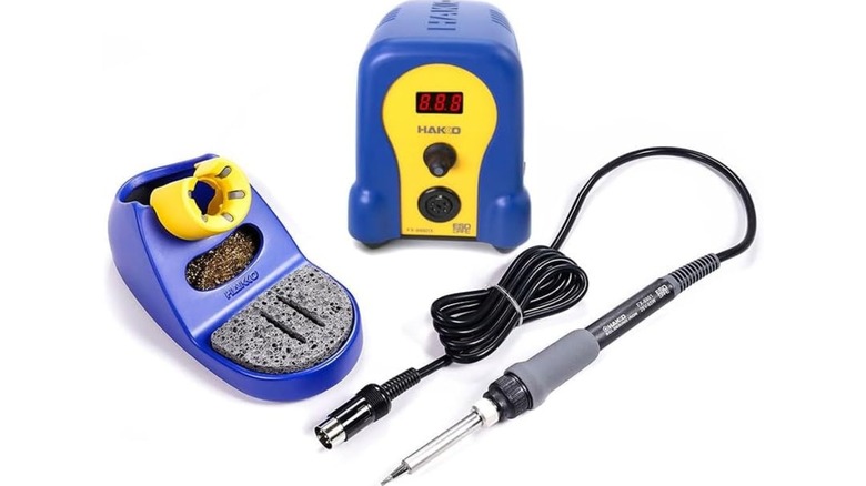 the Hakko FX-888D model
