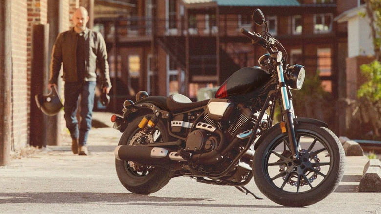 Yamaha Bolt R-Spec with a rider approaching
