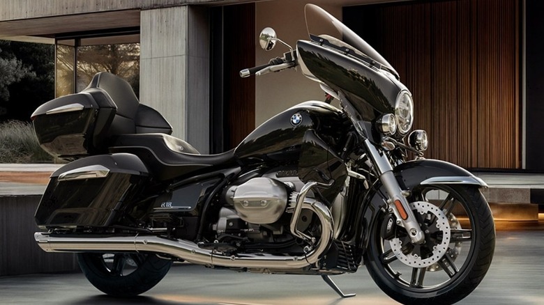 A black 2025 BMW R18 Transcontinental