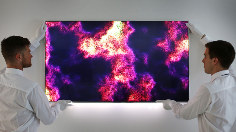 UK launch of the Samsung S9C Curved OLED television