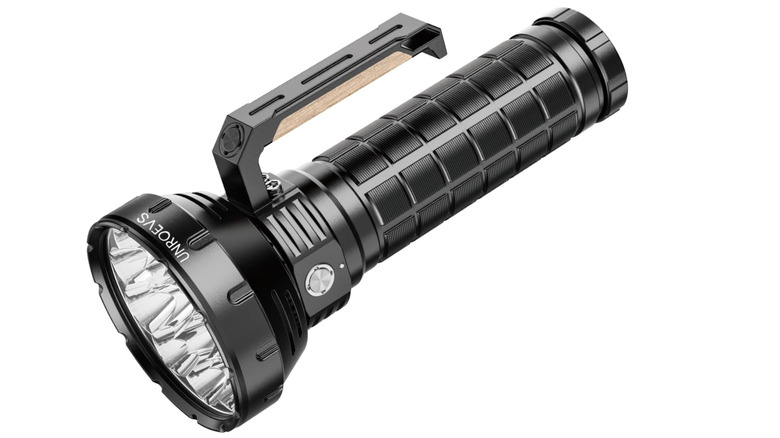 UNROEVS W322 flashlight pictured against a white background
