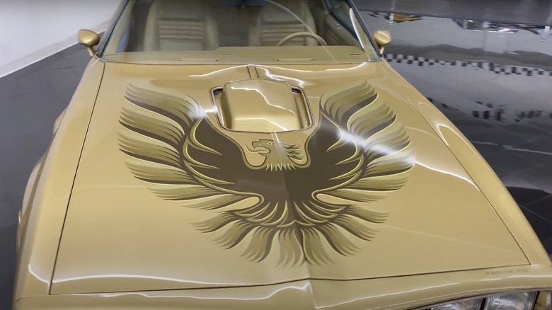 Y88 Trans Am emblem