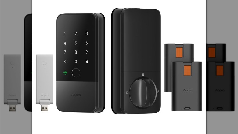 The Aqara Smart Lock U400 and its accessories.