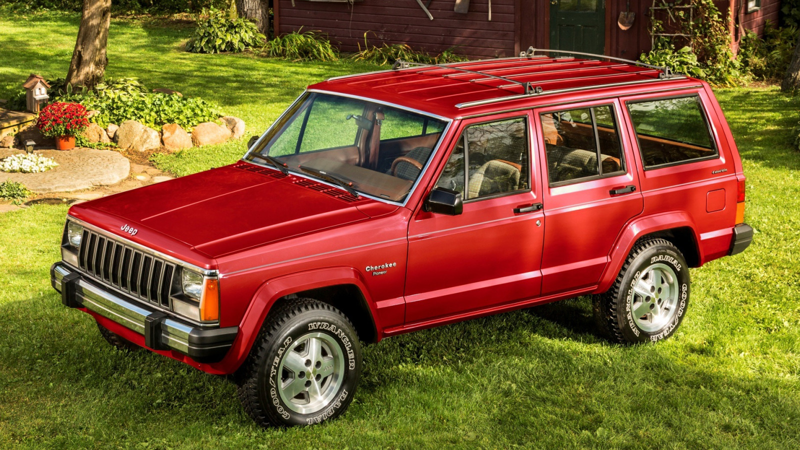 5 Of The Coolest SUVs From The '80s