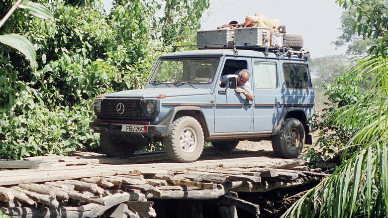 Otto the world-travelling Mercedes-Benz G-Class in Guinea