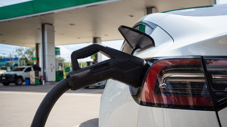White EV charging