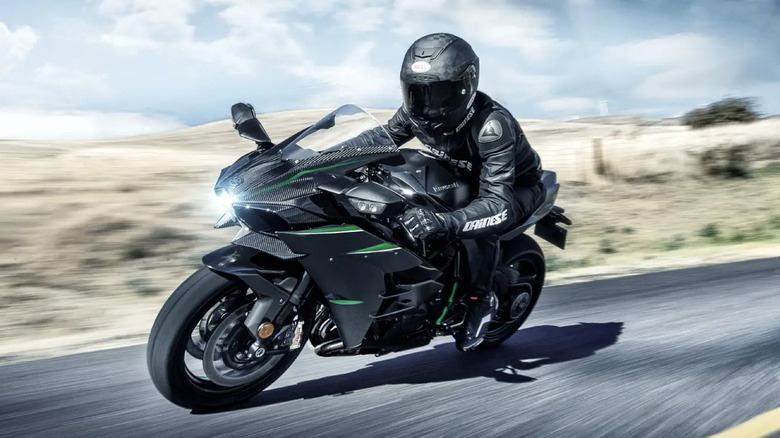 5 Of The Fastest Motorcycles Kawasaki Ever Built