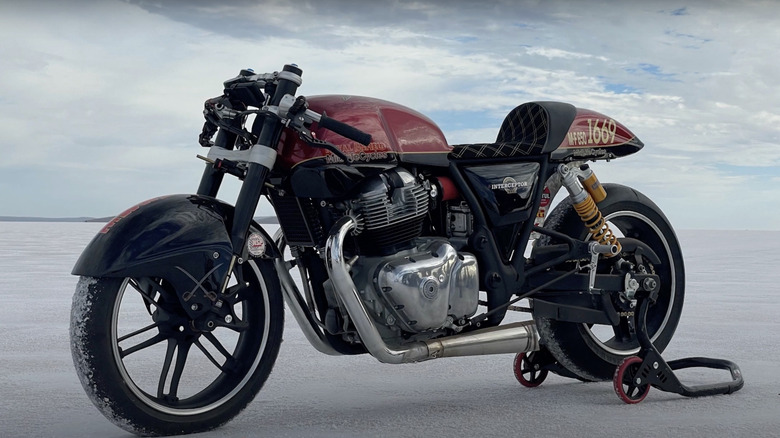 A profile shot of the Royal Enfield Sabre motorcycle