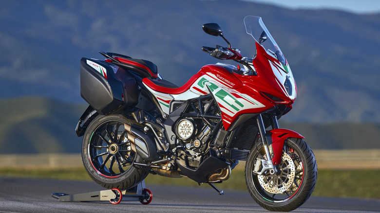 The MV Agusta Turismo Veloce RC SCS parked on track