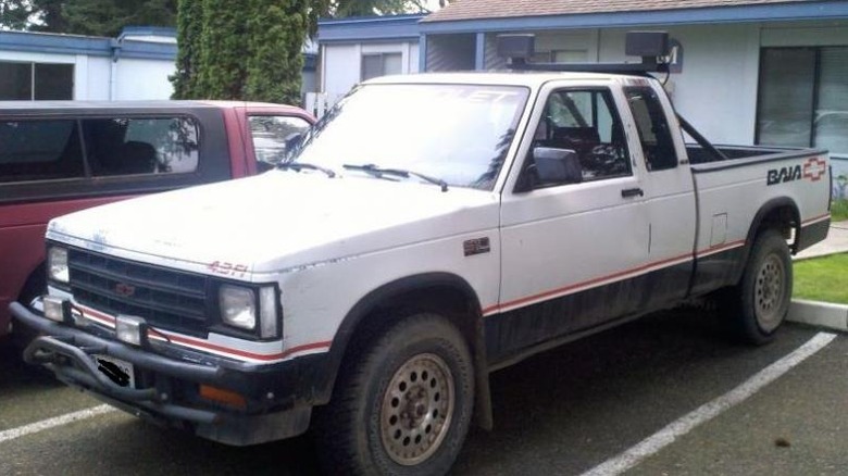 White Chevrolet S-10 Baja snapped in a parking space