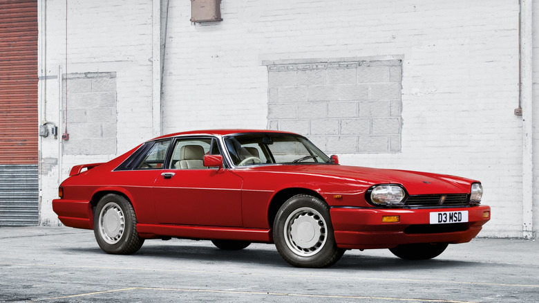 1988 Jaguar XJS V12 parked in front of white building, front-right view