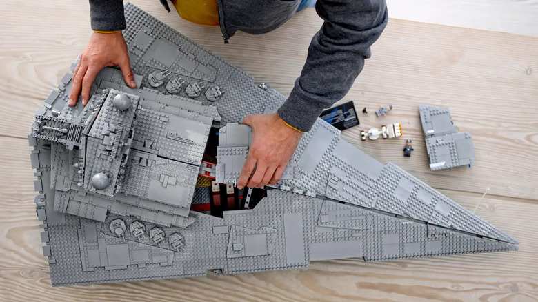 Building the Imperial Star Destroyer model number 75252.