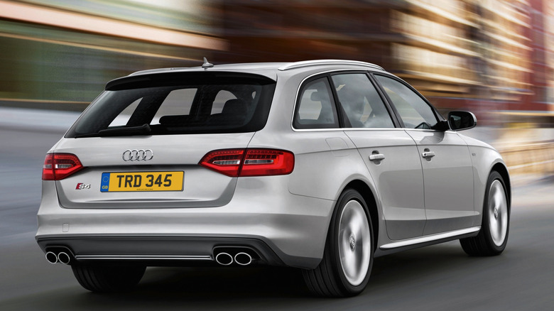 Rear shot of the 2015 Audi S4 Avant