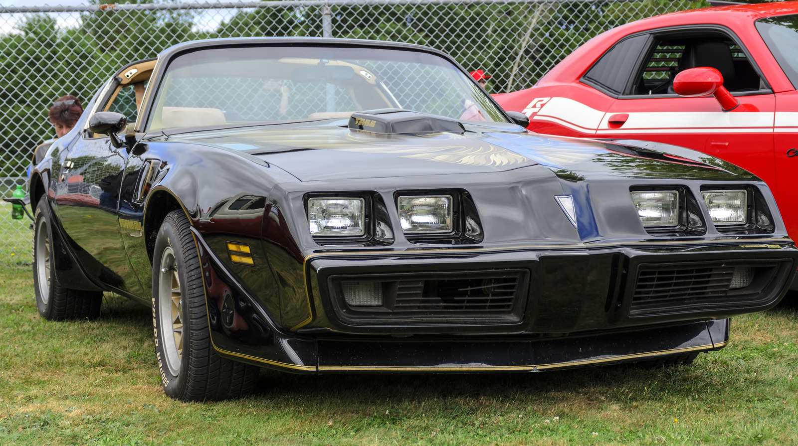 5 Of The Most Hated Pontiac Models Ever Made – SlashGear