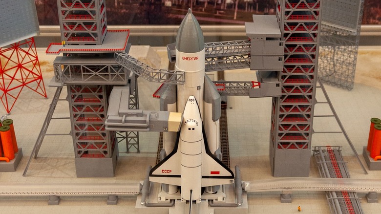 A model of the Russian Energia rocket and shuttle on the launchpad