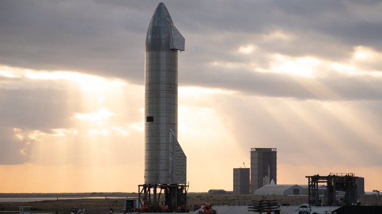A Starship rocket sitting on alaunchpad